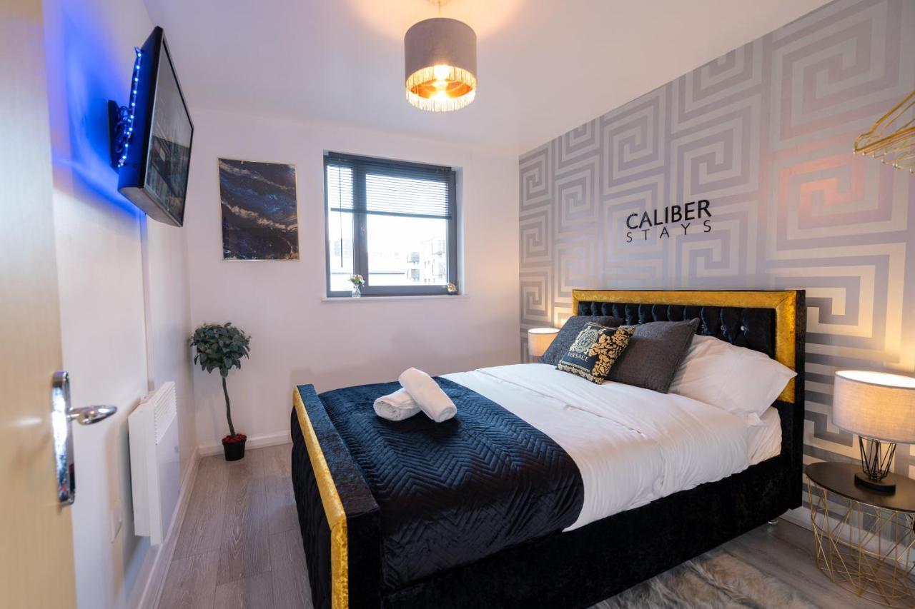 Caliber Stays Birmingham Bliss - Medusa Suite Apartments - Central 2-Bed Retreat - City Attractions, Sleeps 4, Free Netflix, Nearby Parking & Close Proximity - Bullring, Grand Central, The Cube - 5 Minutes Walk Esterno foto